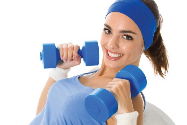 Упражнения для грудных мышц для женщин