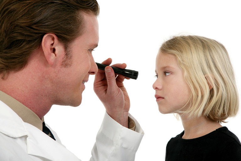 лечение глаз у ребенка