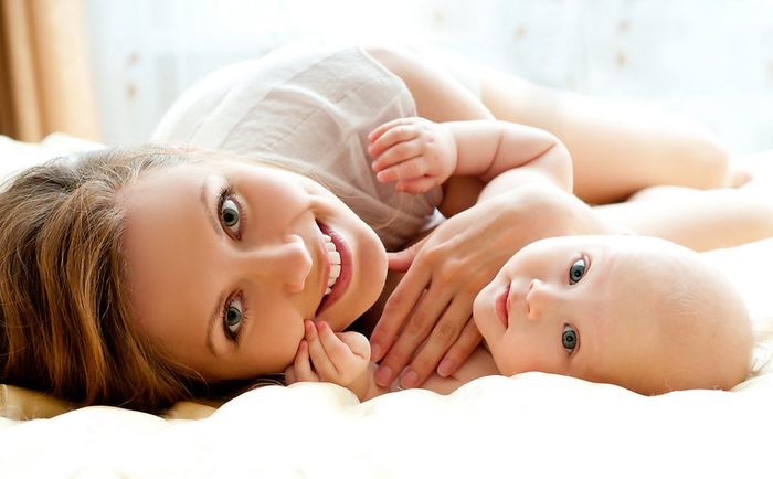 Кормление ребенка грудным молоком при простуде у мамы